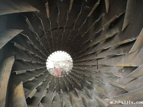 烘干机内部烘干水分的空间